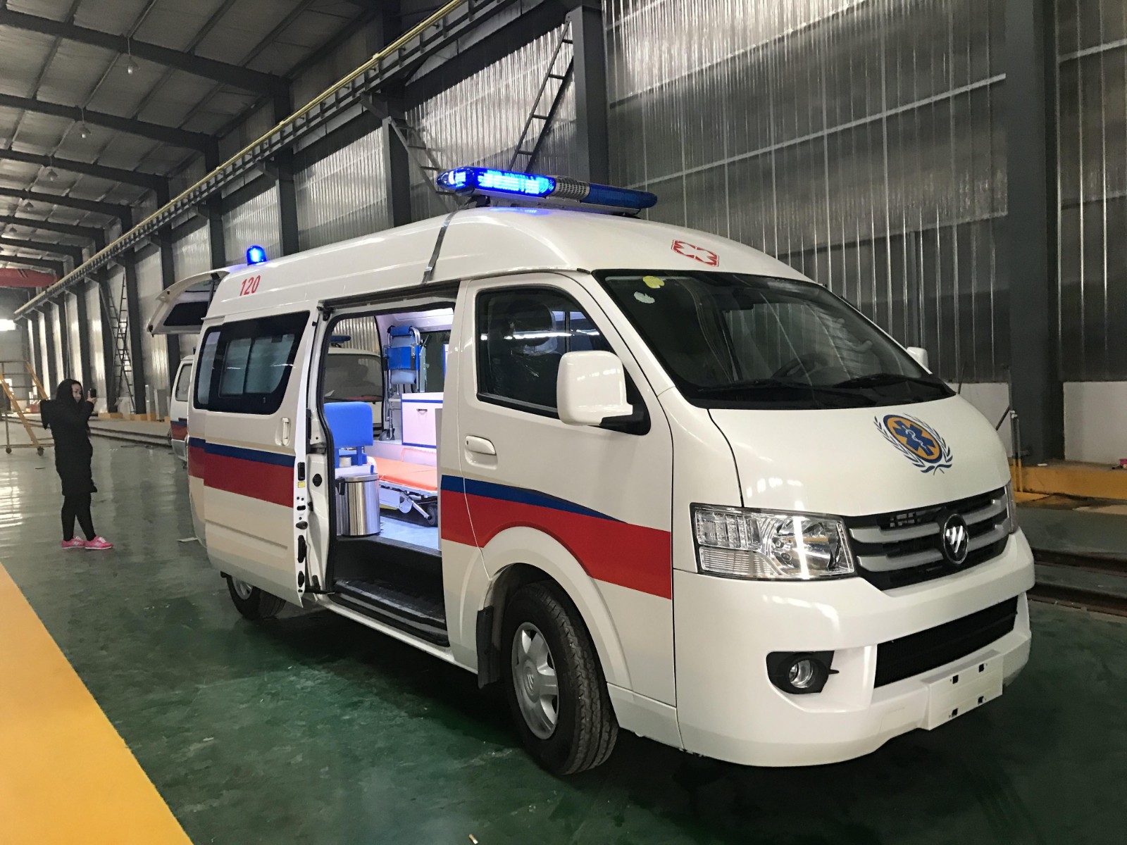 长顺县救护车转院